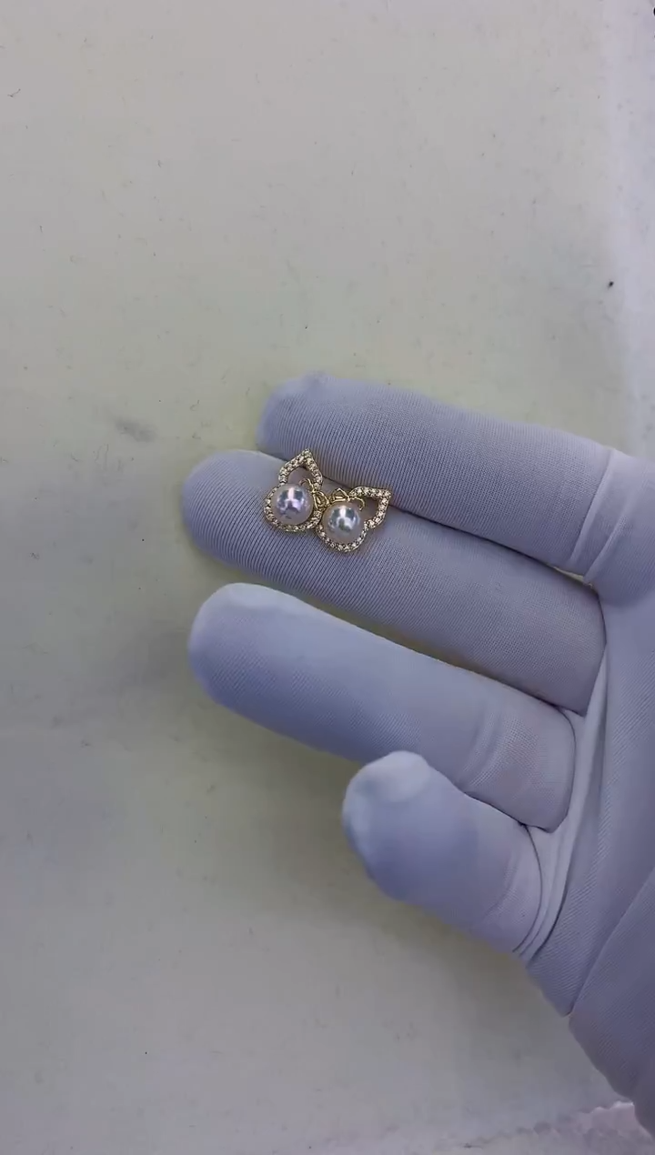 银S925镶嵌饰品海水珍珠小葫芦耳钉