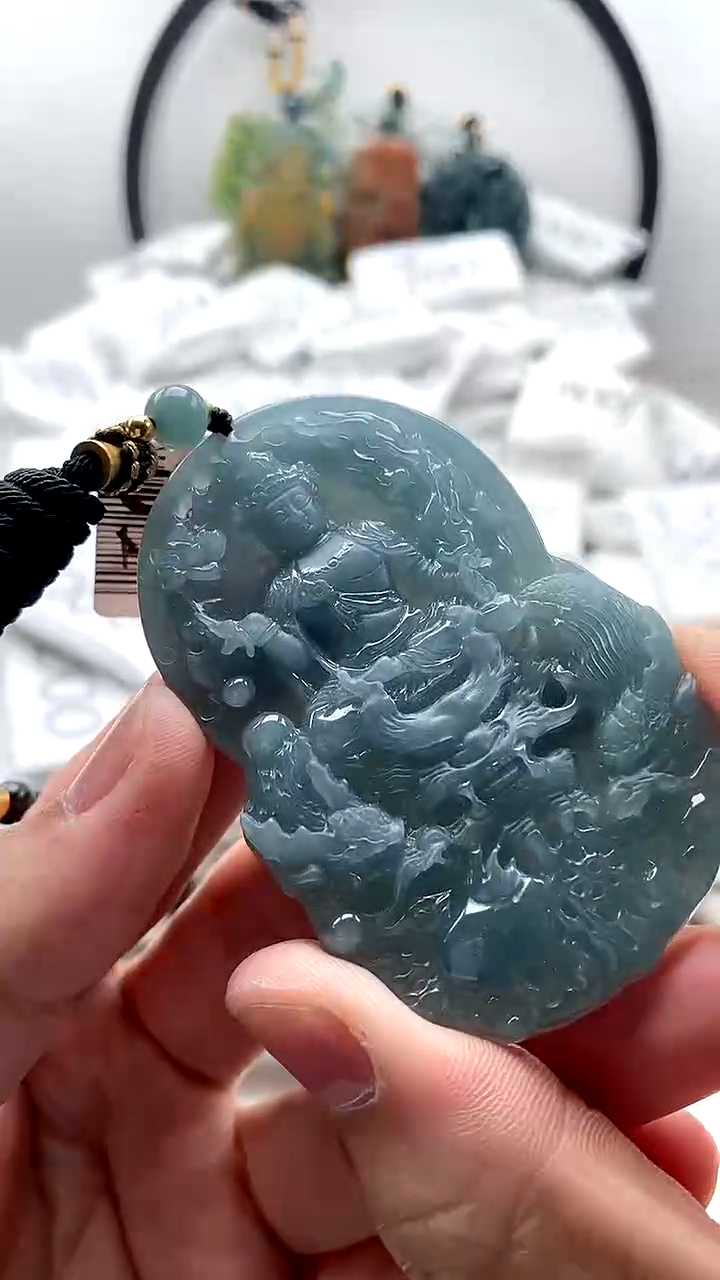 【闪购商品】翡翠颈饰未镶嵌虚空藏