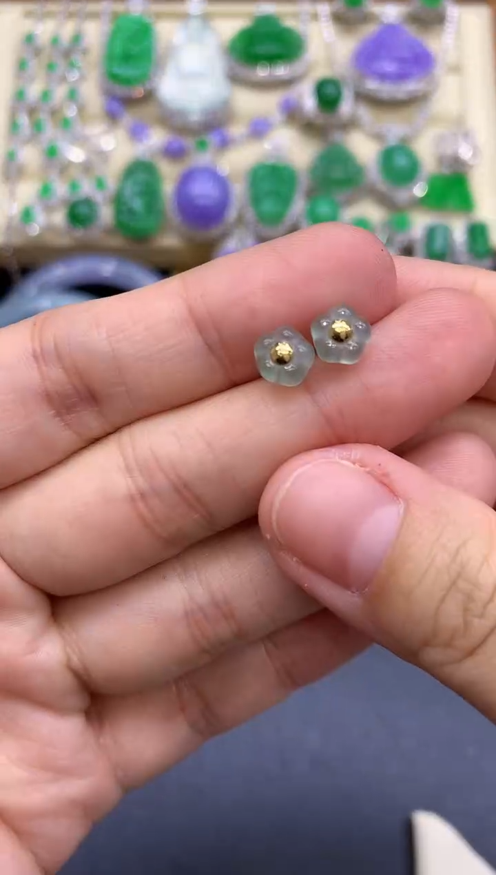 18K金镶嵌翡翠耳饰45-中国好珍宝