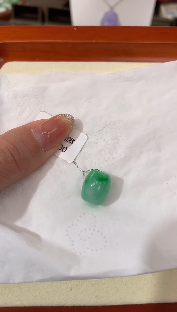 【闪购商品】翡翠颈饰未镶嵌天然缅甸a货翡翠