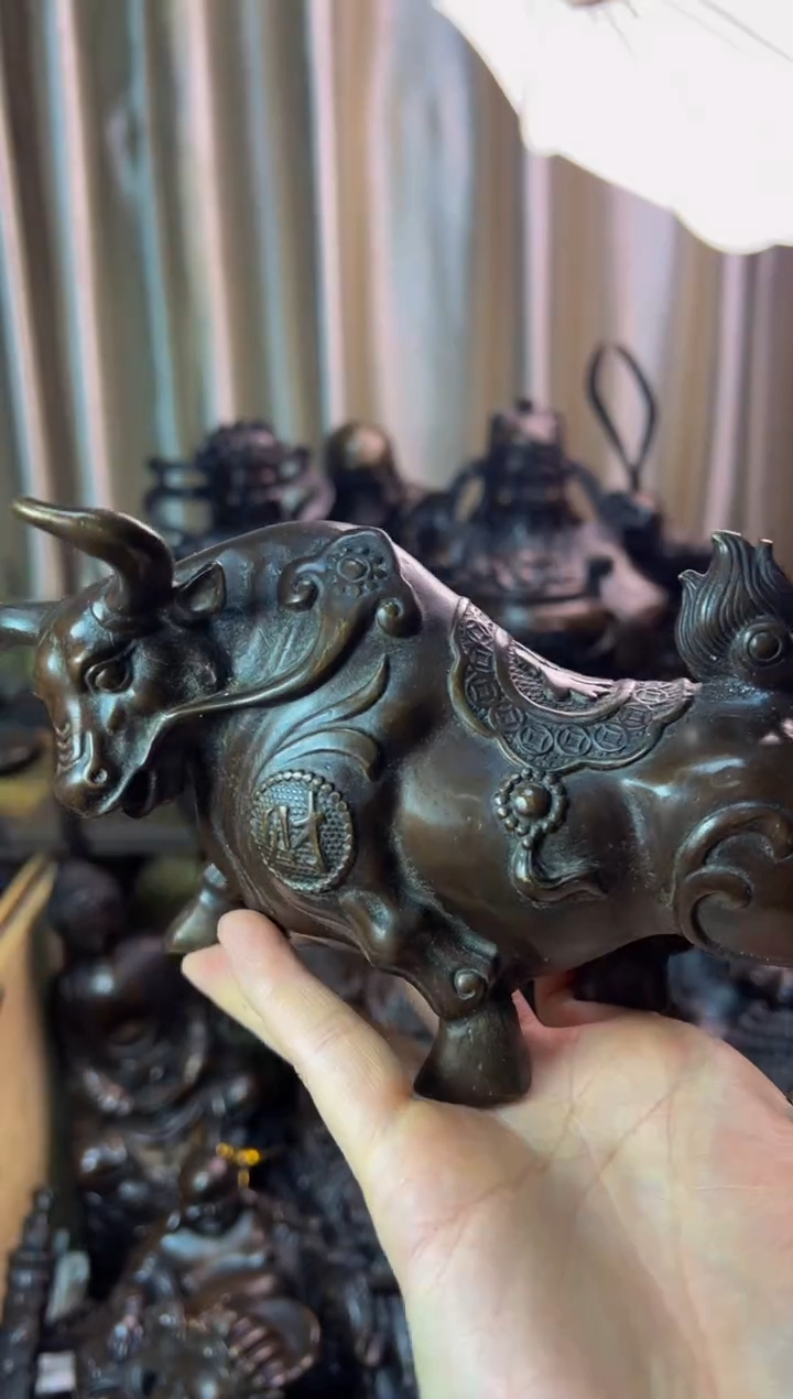 【闪购商品】1财富牛 案台 摆件 工艺品