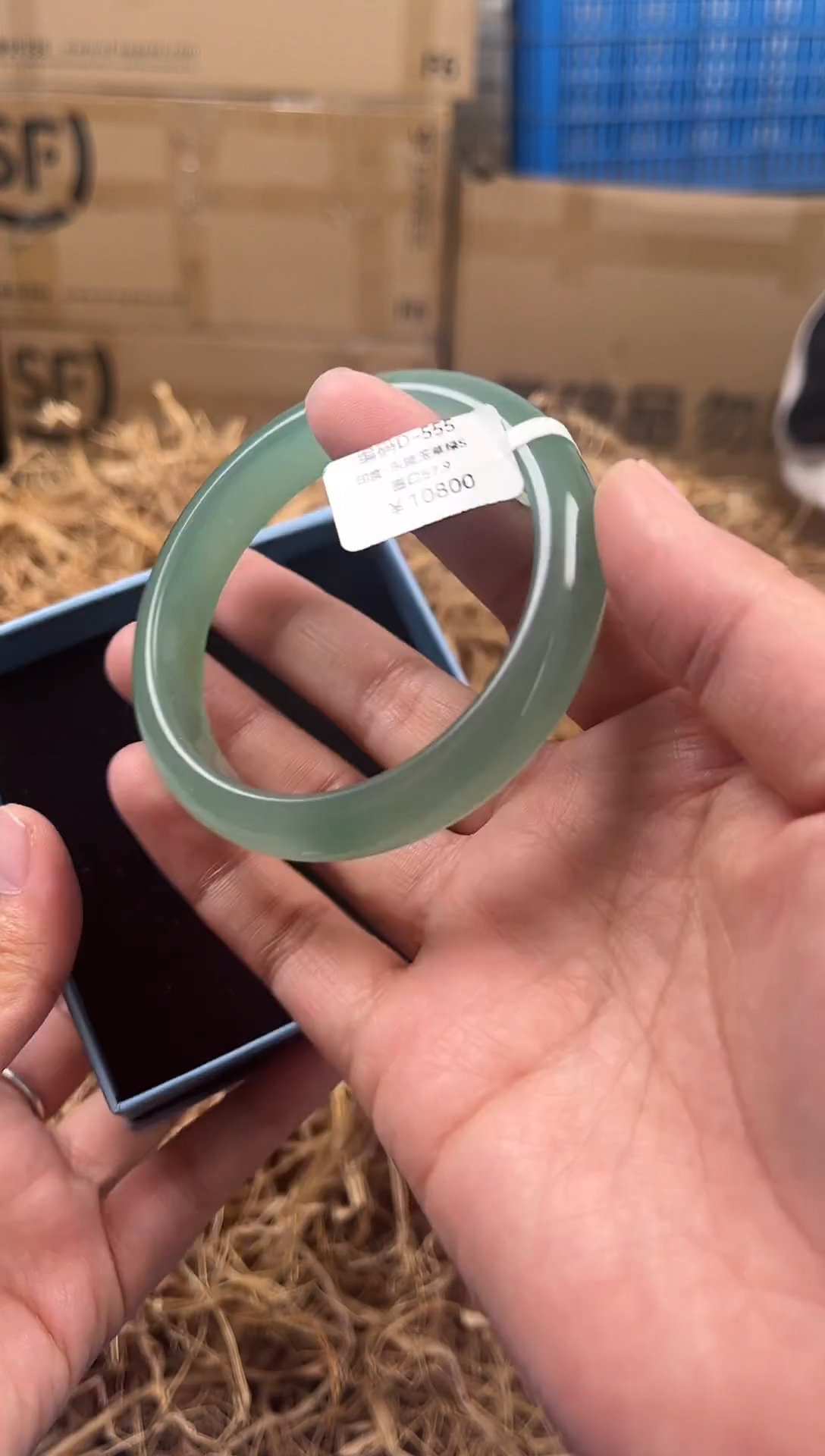 未镶嵌手镯石英质玉D-555