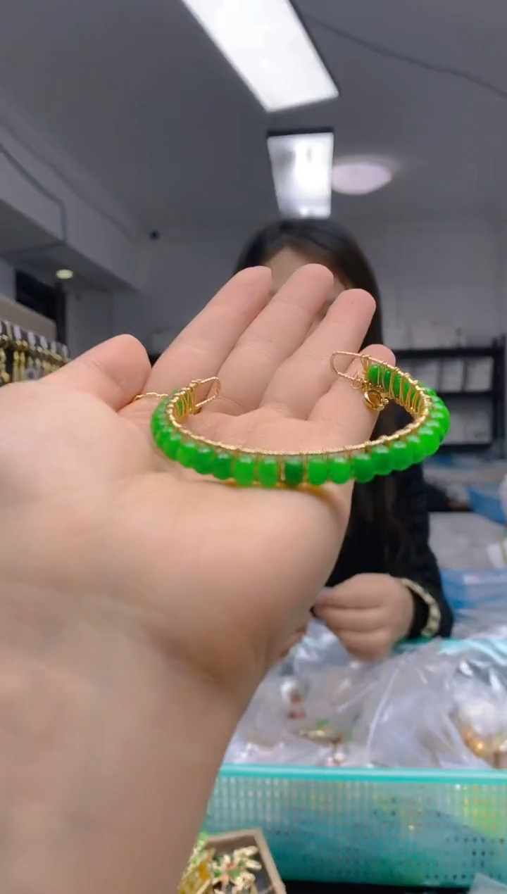 【闪购商品】翡翠耳饰合金0548翡翠手镯