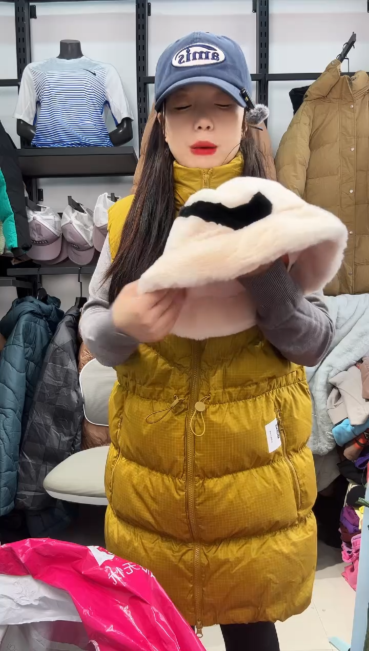 2644 闪购编码  运动卫衣裤以直播间过款为准 尺码  ·  