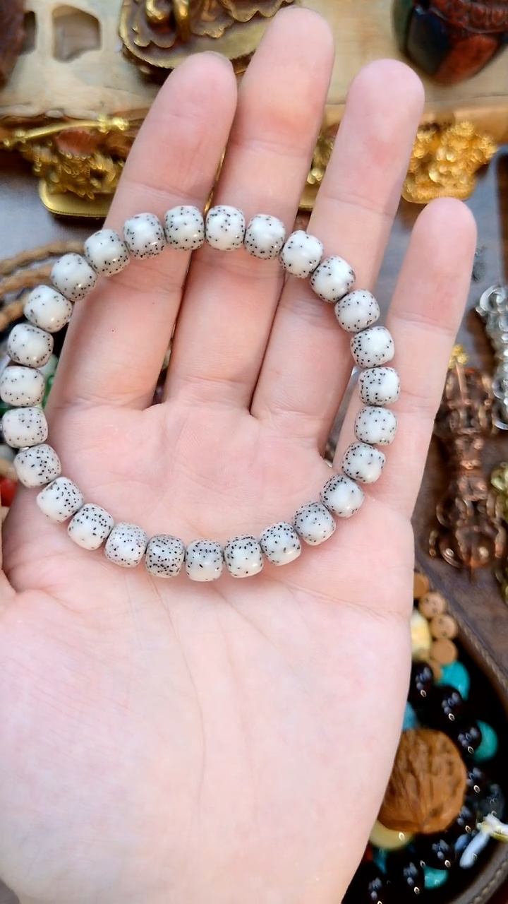 星月菩提手串正月侧留白通体牛毛星8.3mm