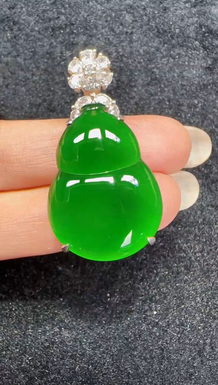 未镶嵌定制翡翠翡翠吊坠152