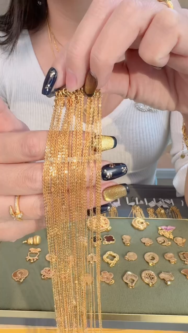 福利45cm固定闪o链1.08g（多样性发货）