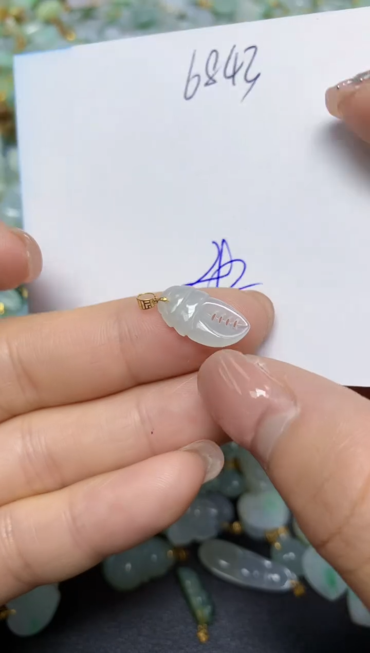 【闪购商品】翡翠挂件18K金镶嵌 天然翡翠A货