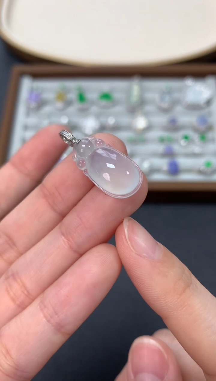 【闪购商品】翡翠吊坠(不含链)18K金镶嵌1880