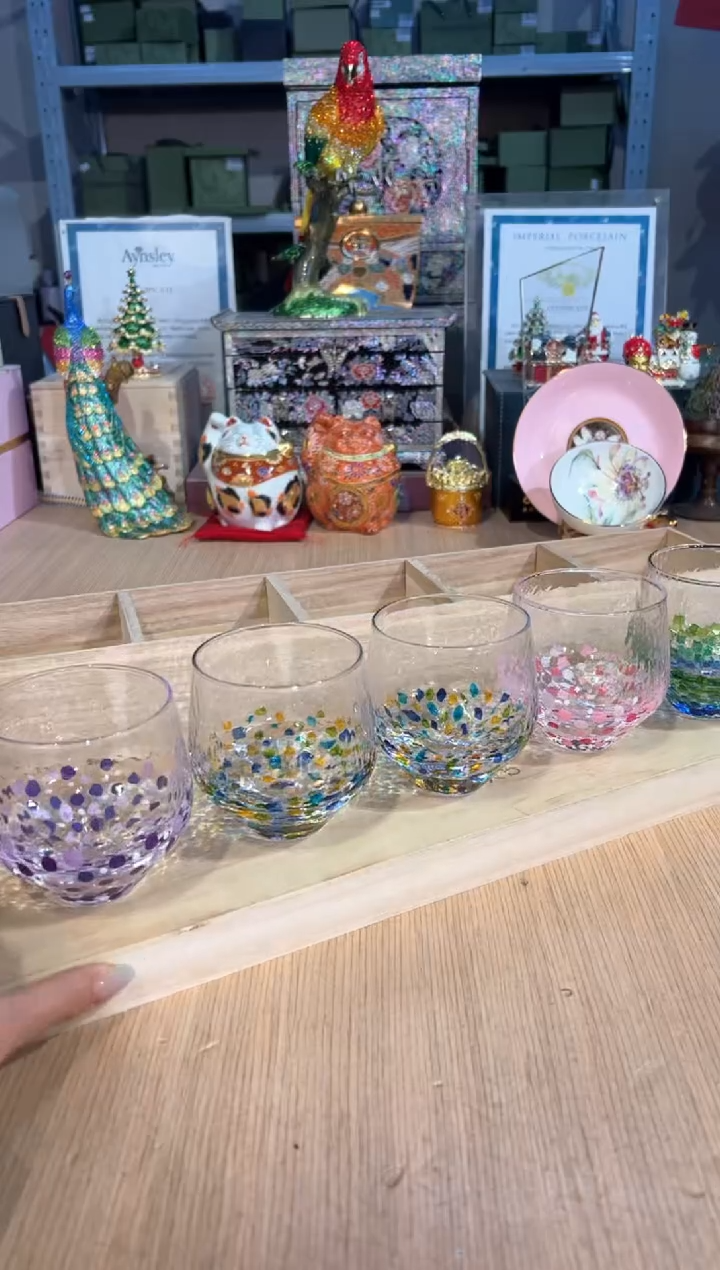 【闪购商品】杯199木盒五色星空杯     