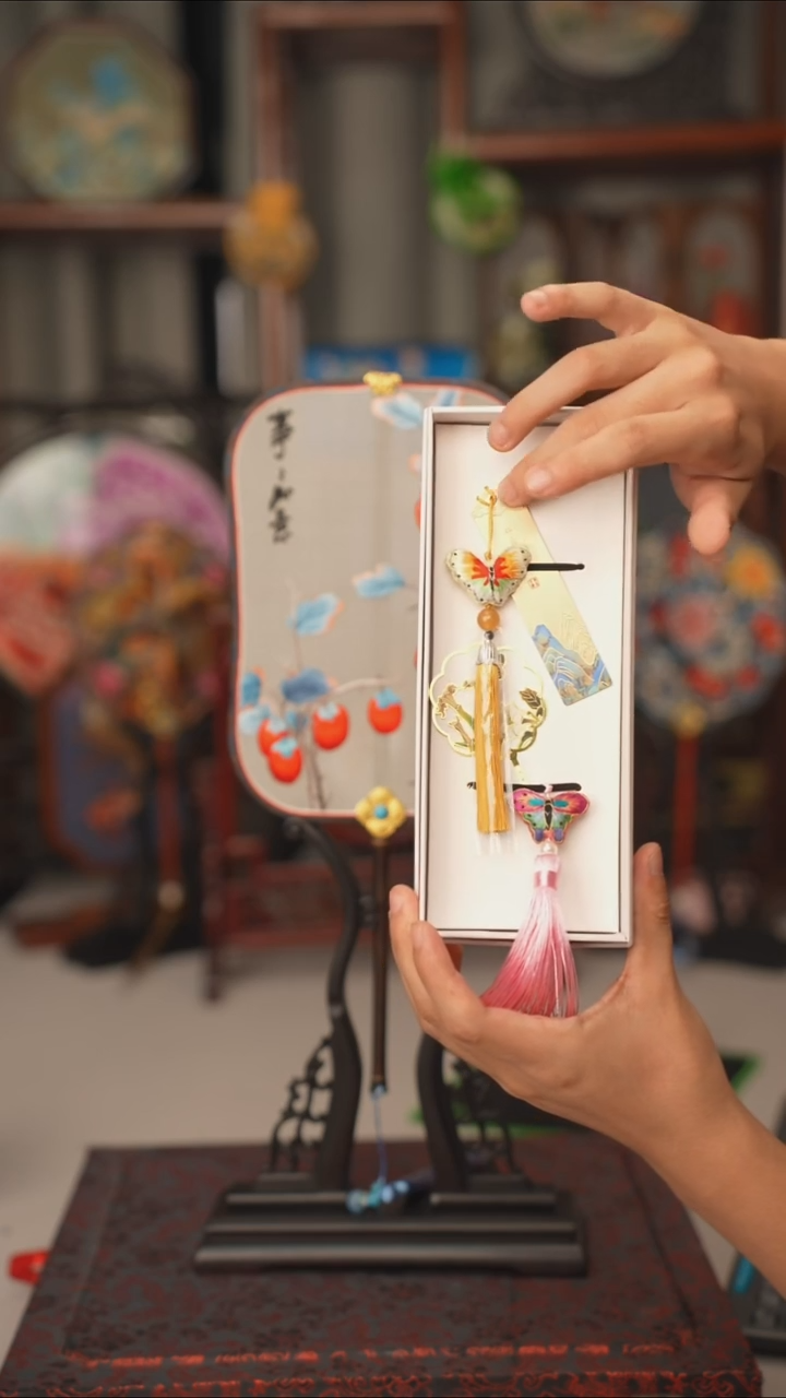 扇子团扇 绣花双面非遗