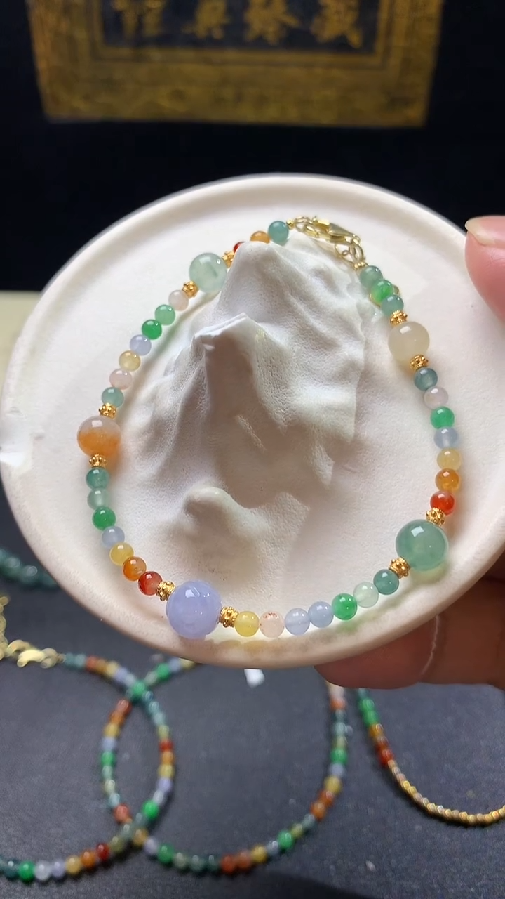 【闪购商品】定制翡翠未镶嵌猪猪