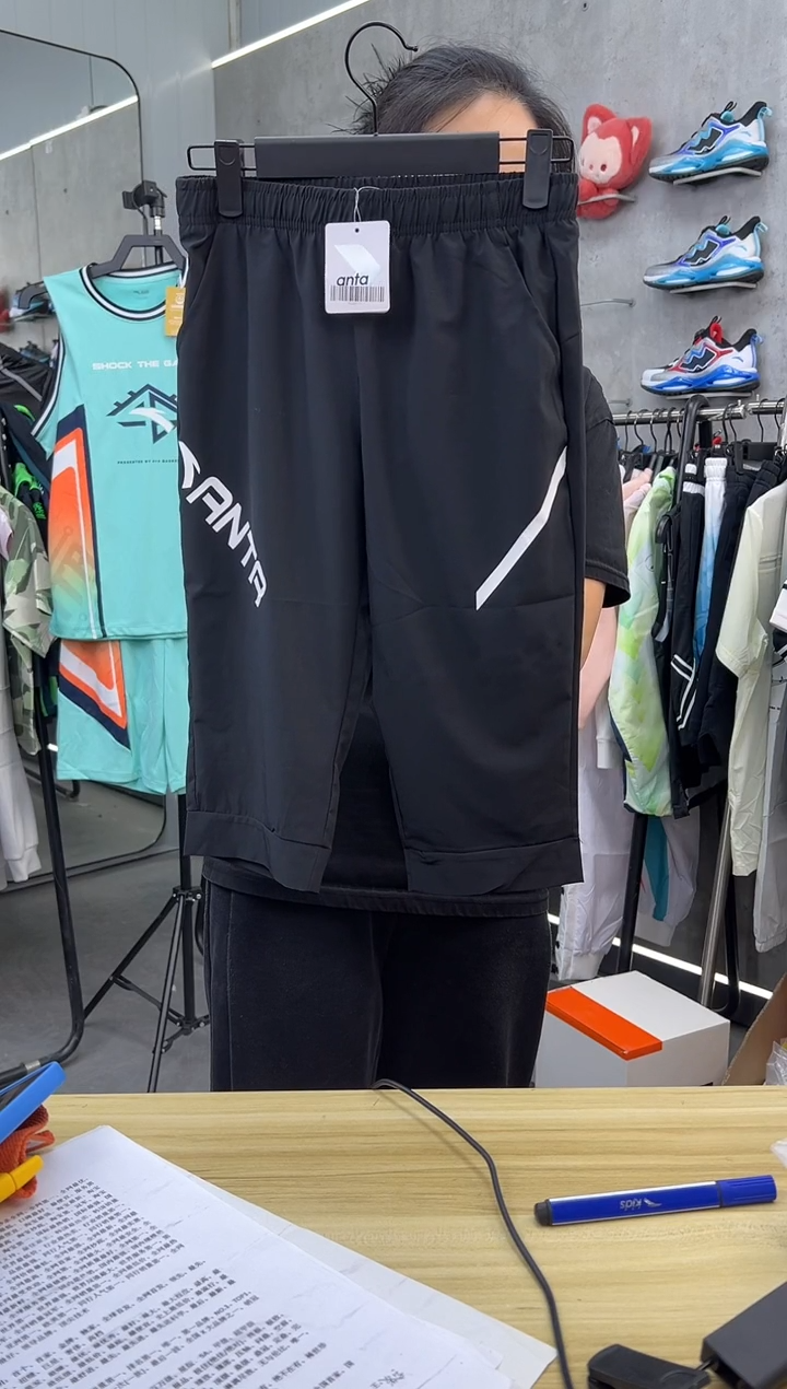 安踏儿童衣服尺码 ：165