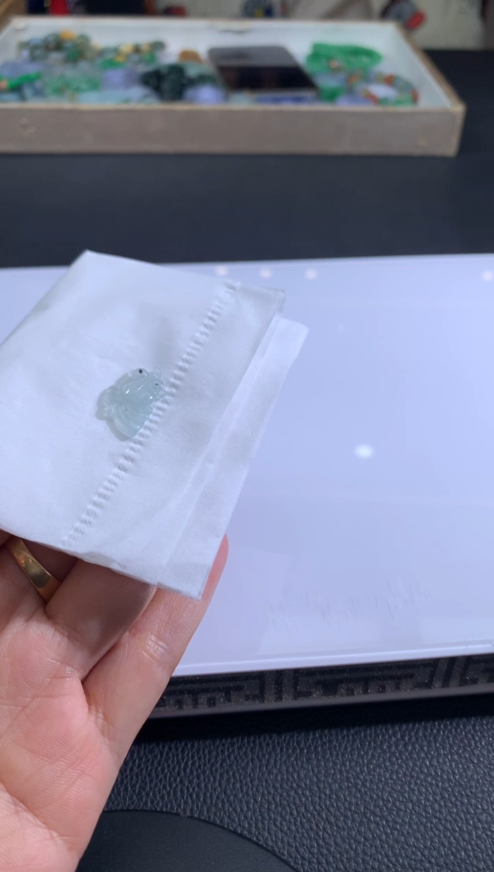 【闪购商品】定制翡翠未镶嵌翡翠