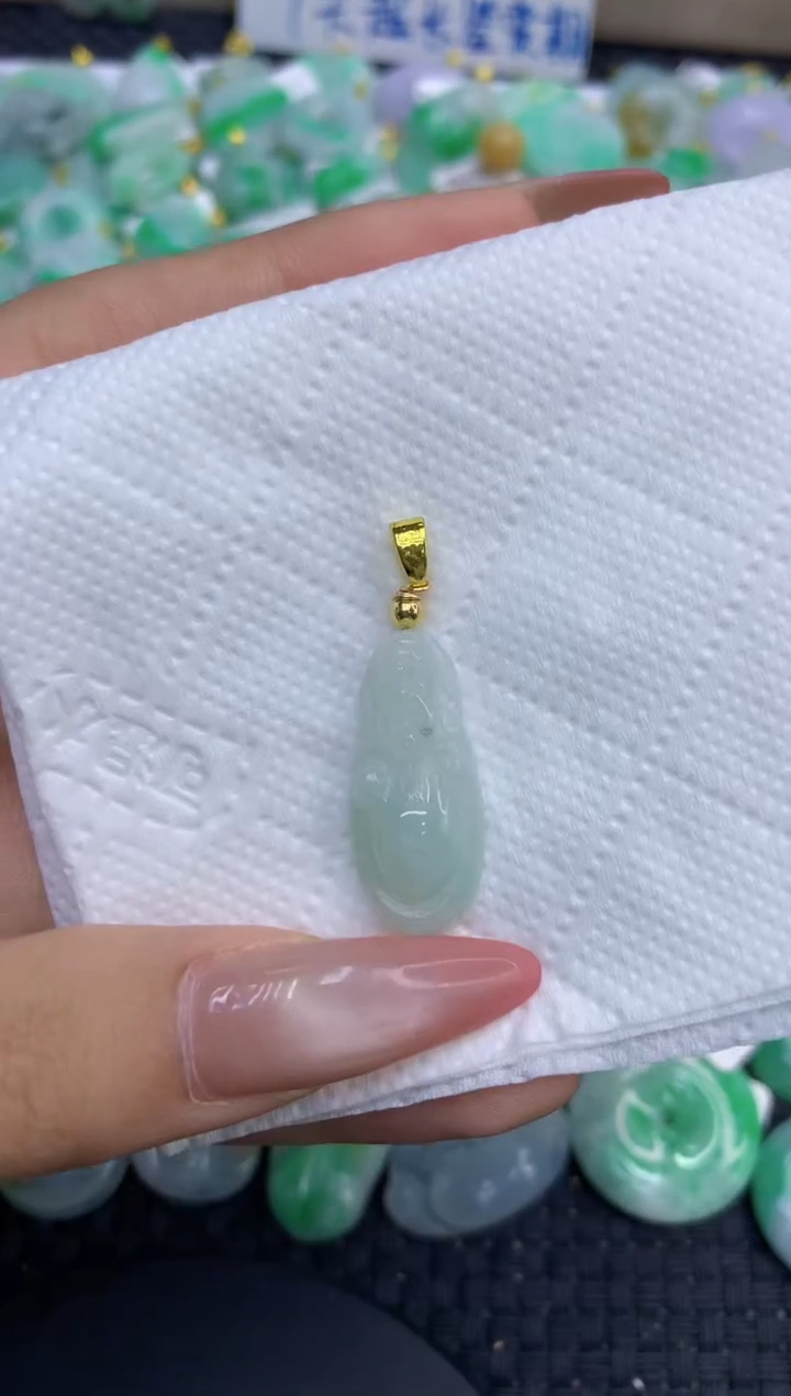 颈饰未镶嵌翡翠天然缅甸A货翡翠