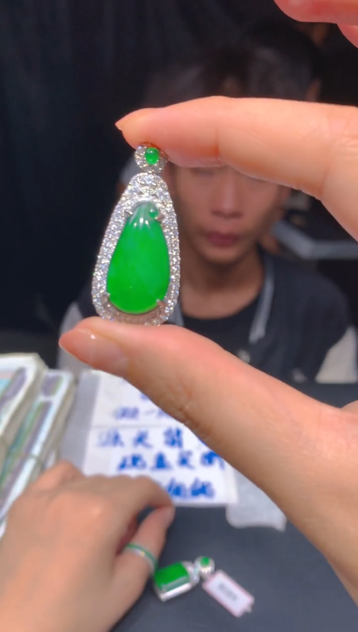 【闪购商品】定制翡翠未镶嵌116多样性发货（发其一）