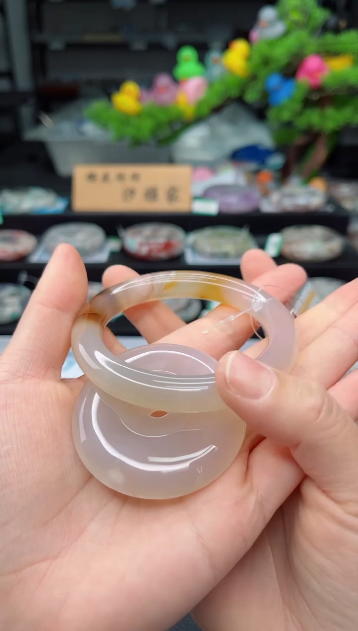 【闪购商品】石英质玉未镶嵌手镯57圈口（赠品镯心）324523