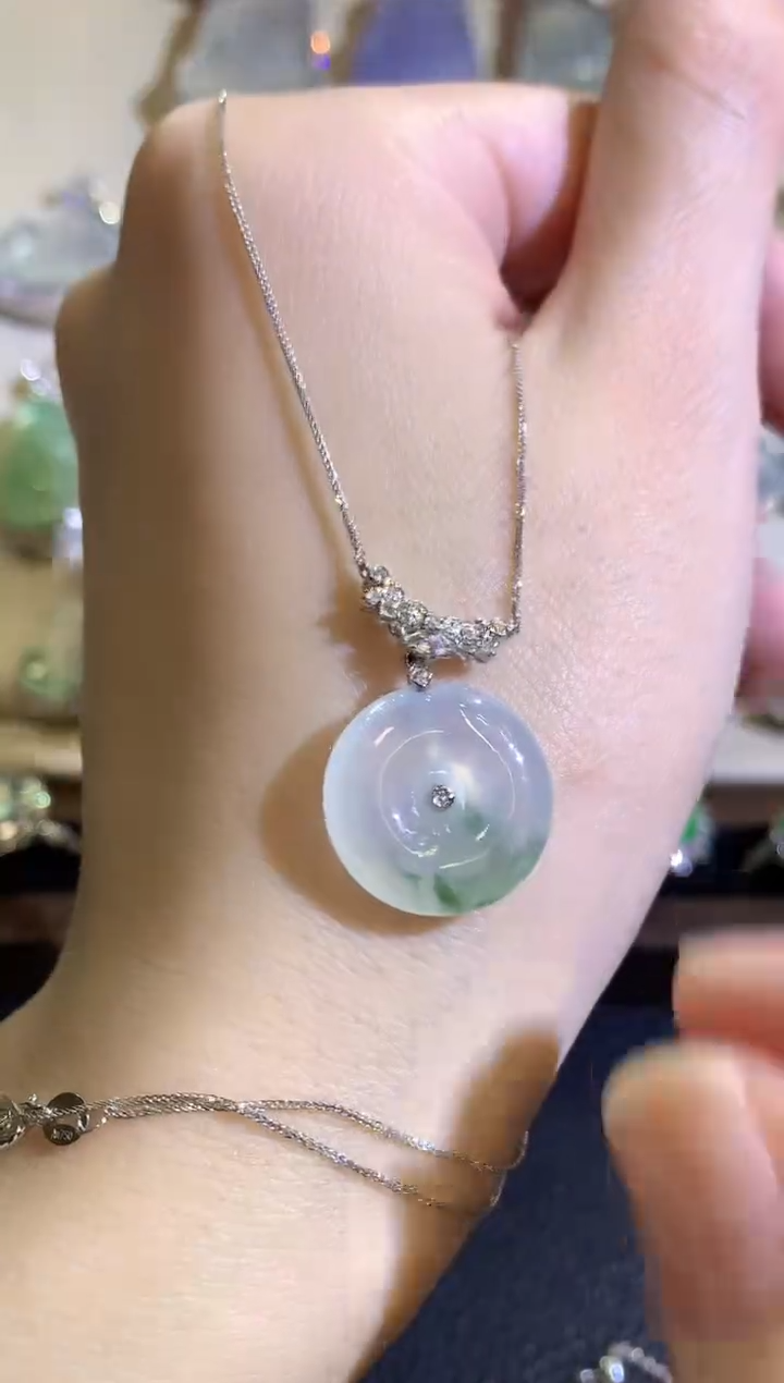 套链18K金镶嵌翡翠冬日珠宝Q35