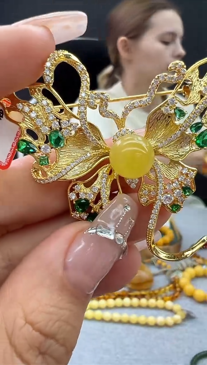 【闪购商品】琥珀颈饰合金88秒拍号