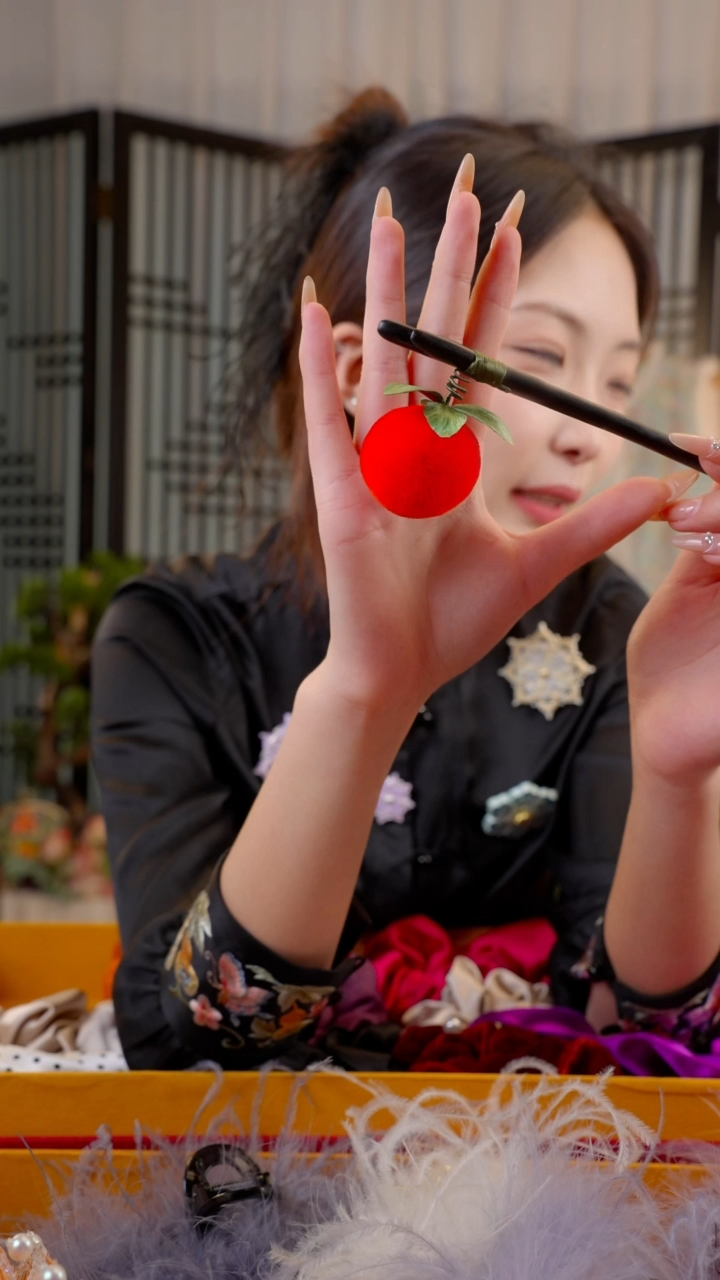 刺绣小*非遗苏绣绒花手工饰品