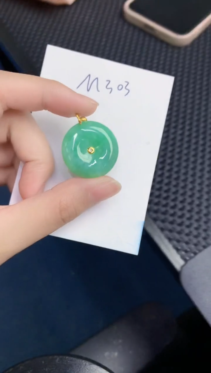 【闪购商品】翡翠颈饰18K金镶嵌000000000
