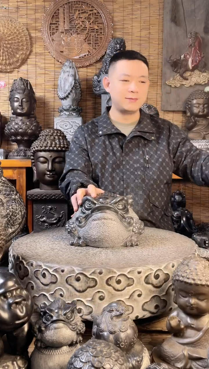 【闪购商品】25金蟾天然青石雕刻