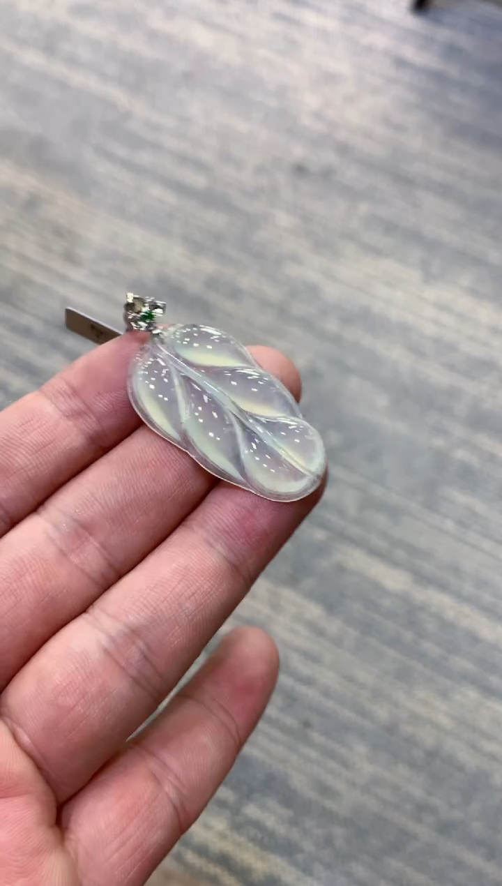 颈饰未镶嵌翡翠天然A货翡翠