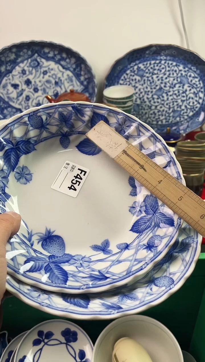 瓷片小****@77777777777 F454