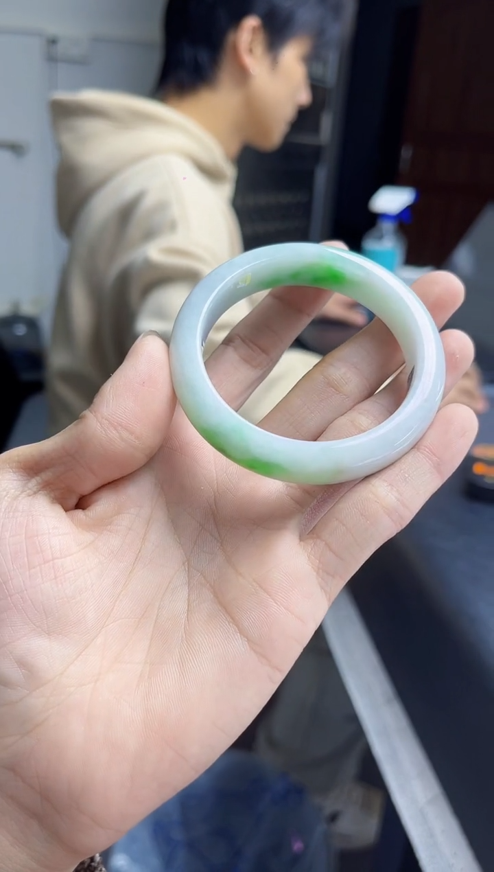 【闪购商品】翡翠手镯未镶嵌翡翠