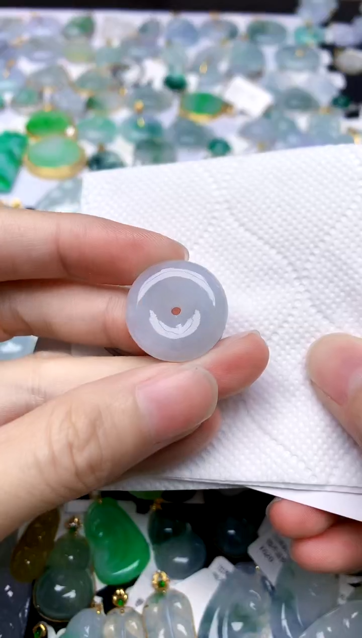 颈饰未镶嵌翡翠天然A货翡翠