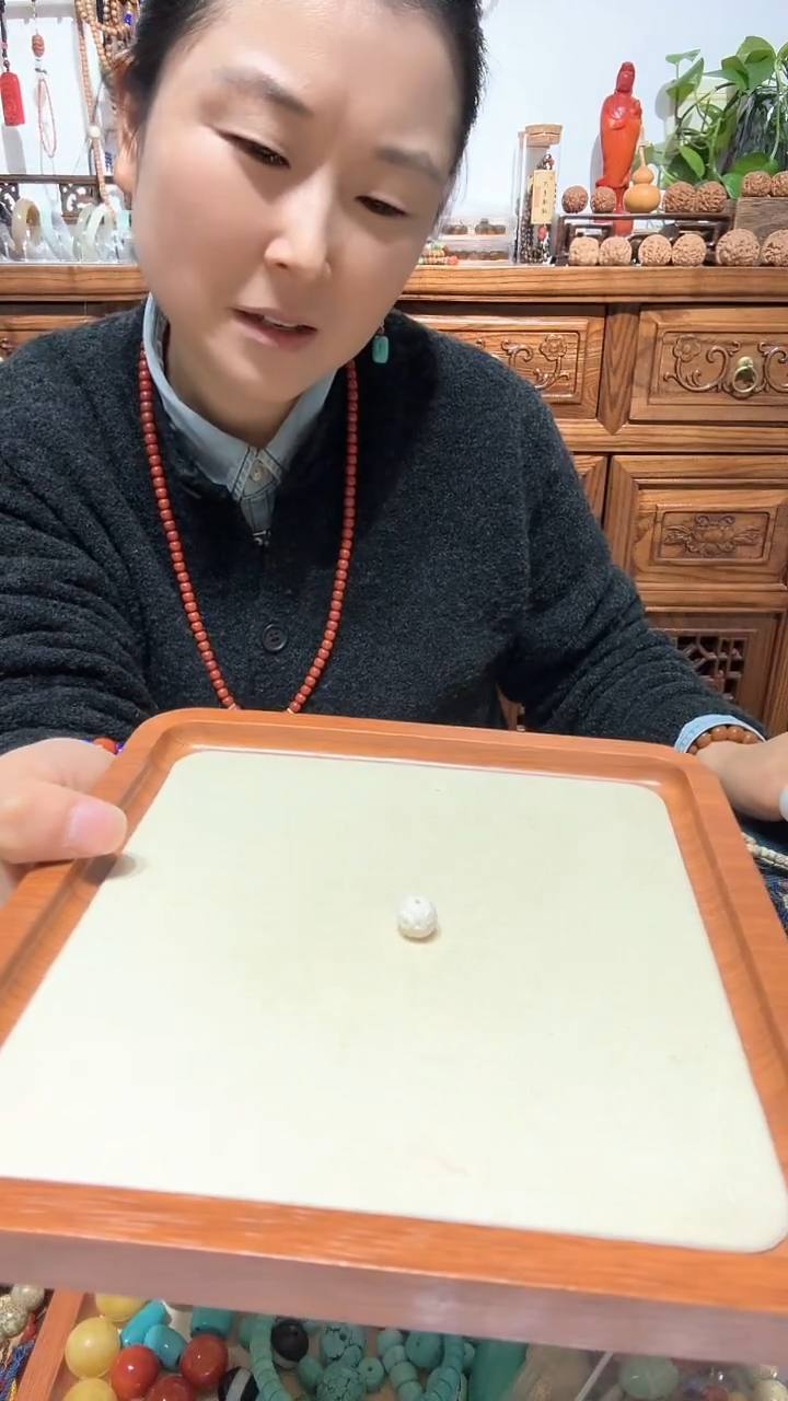 吊坠猛犸象牙?***生精品财爷爷