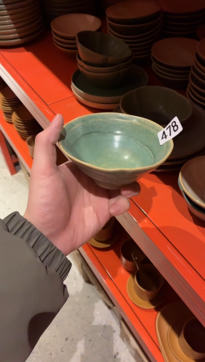 瓷片C****n478绿色手捏小碗1个