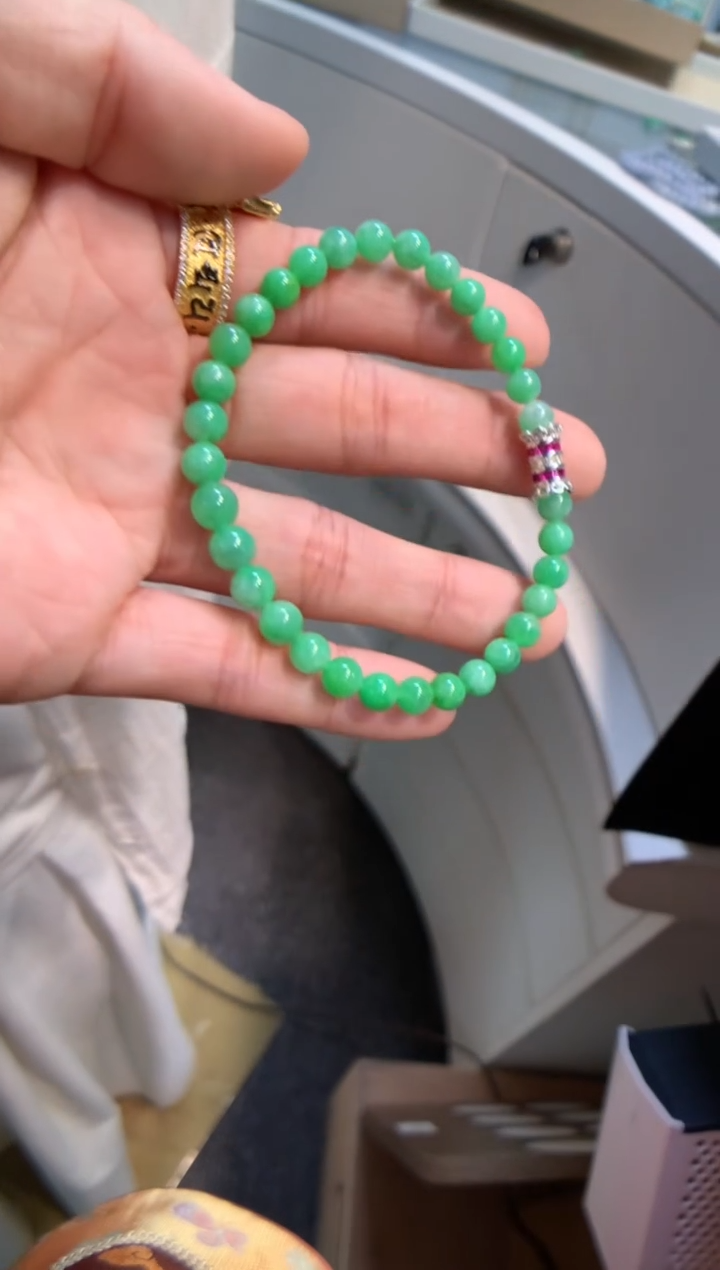 未镶嵌手串翡翠手串