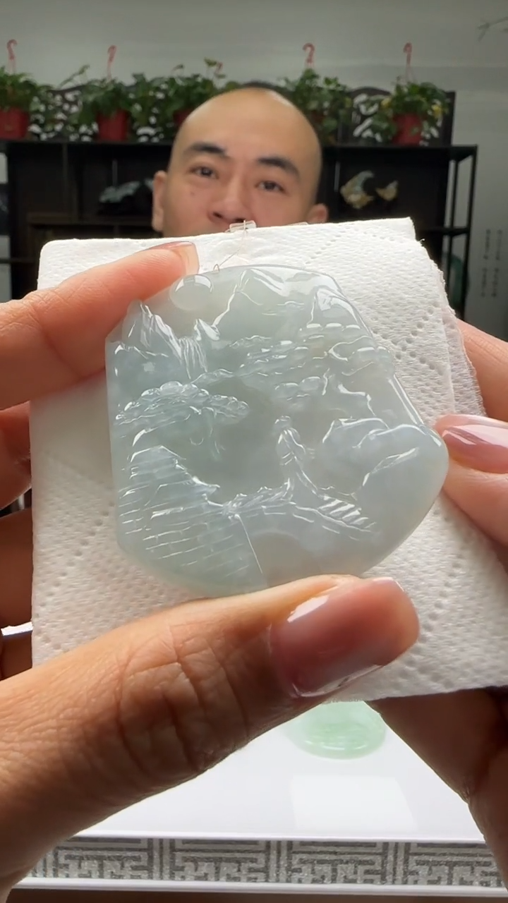 【闪购商品】翡翠颈饰未镶嵌天然翡翠A货吊坠