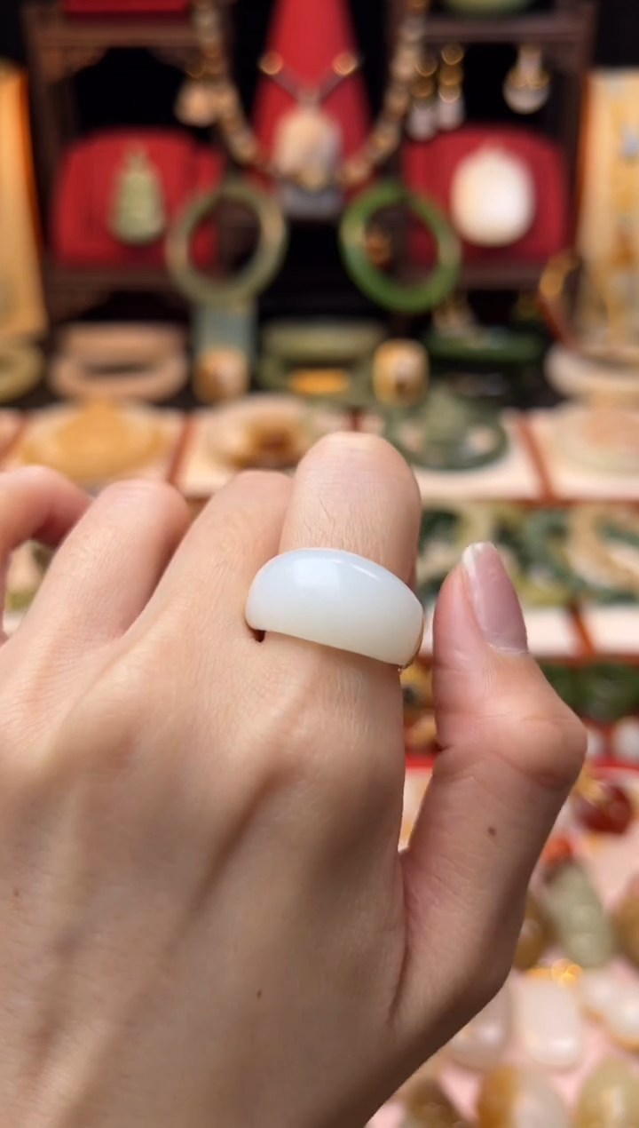 【闪购商品】和田玉戒指18K金镶嵌福利