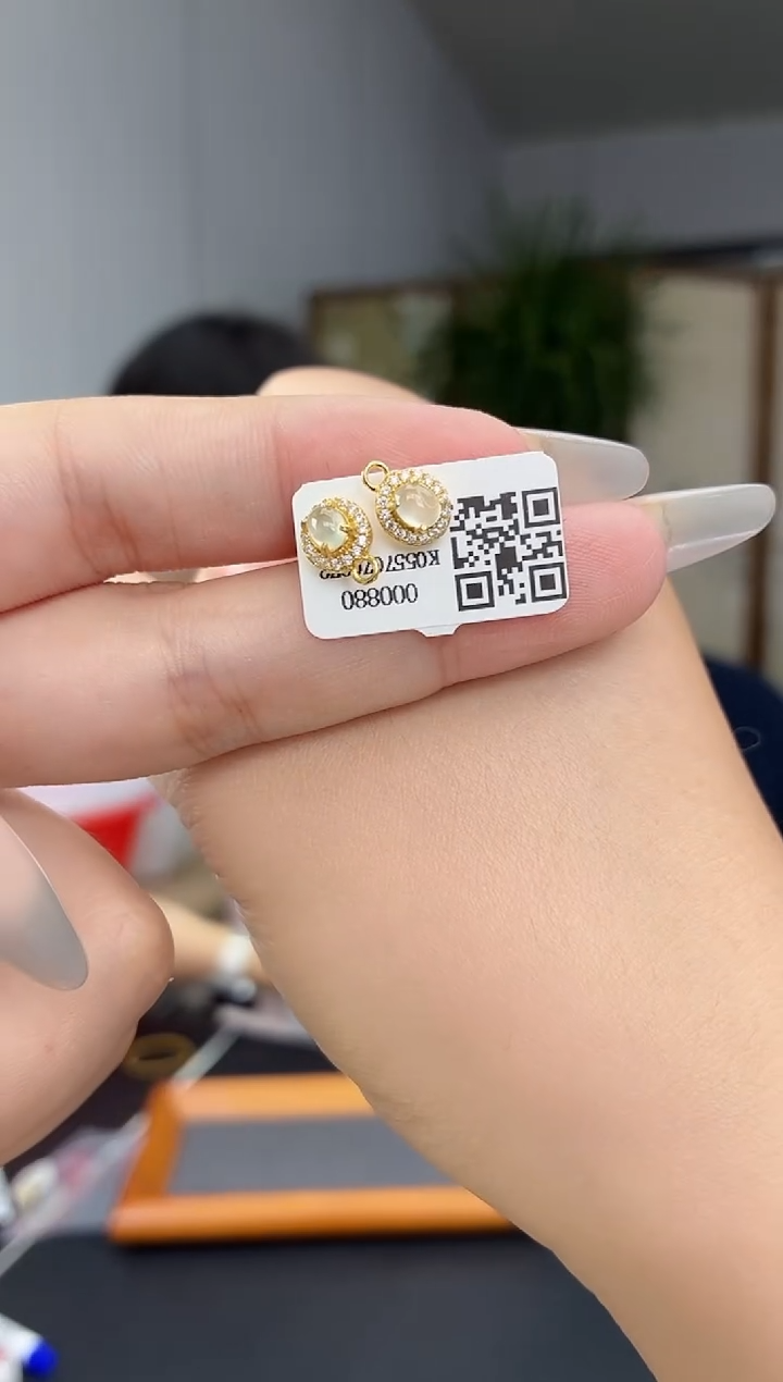 颈饰银S925镶嵌翡翠111111111
