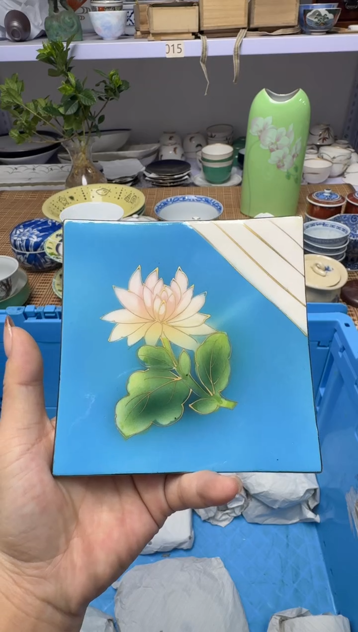 瓷片J****r8888888888888