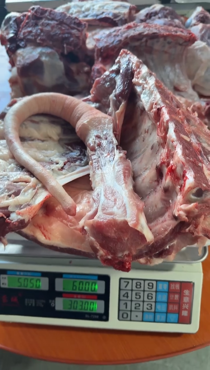 中国大陆180食用农产品踏****?猪排骨5.05 踏雪寻梅