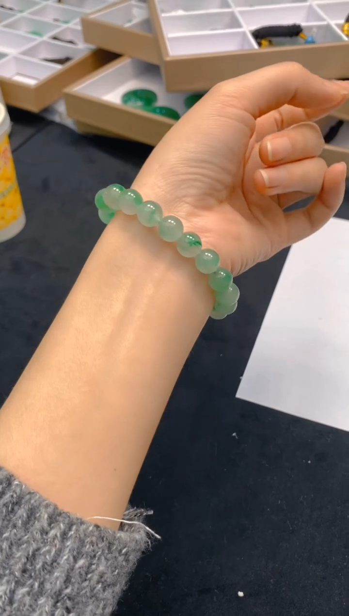 【闪购商品】石英质玉手链未镶嵌348