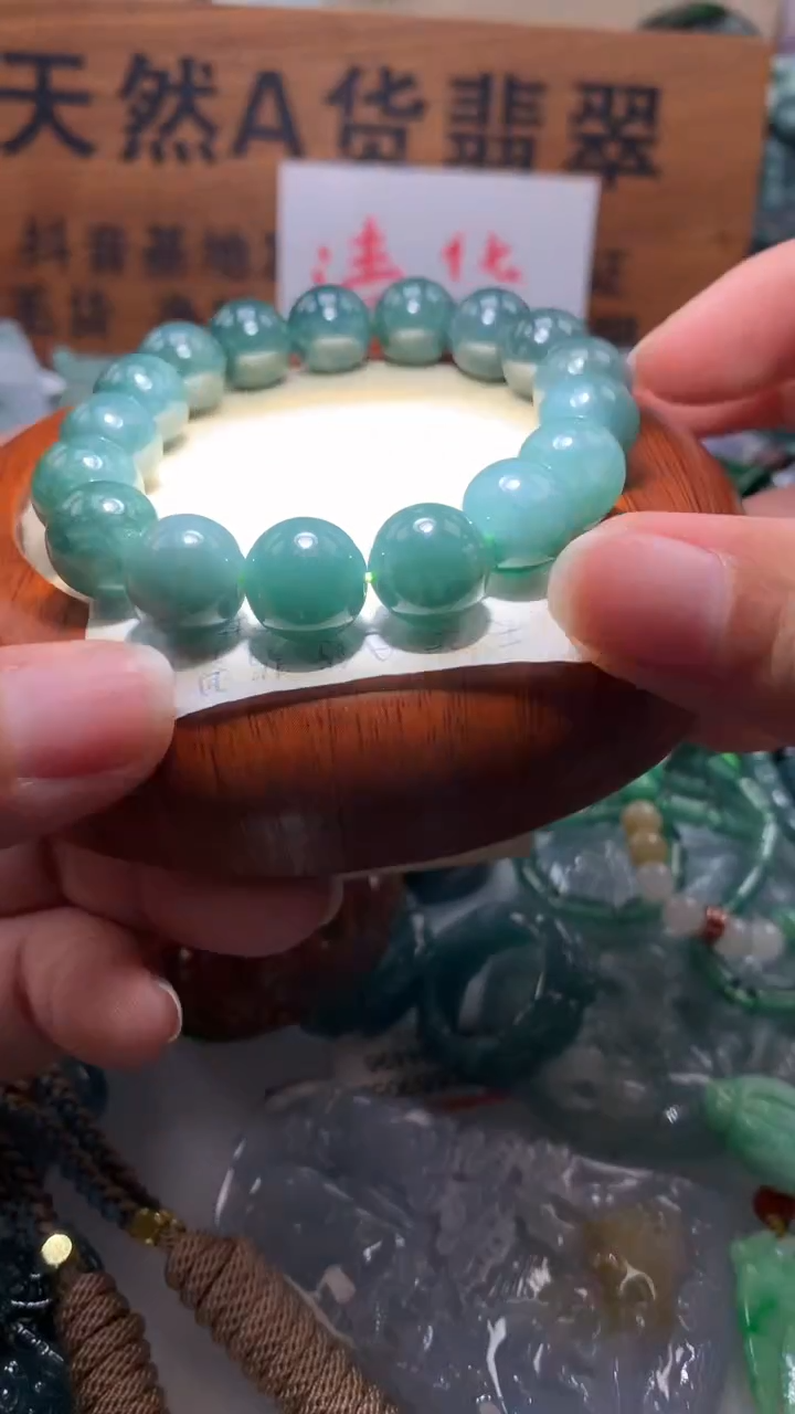 【闪购商品】翡翠颈饰未镶嵌保真天然A货翡翠