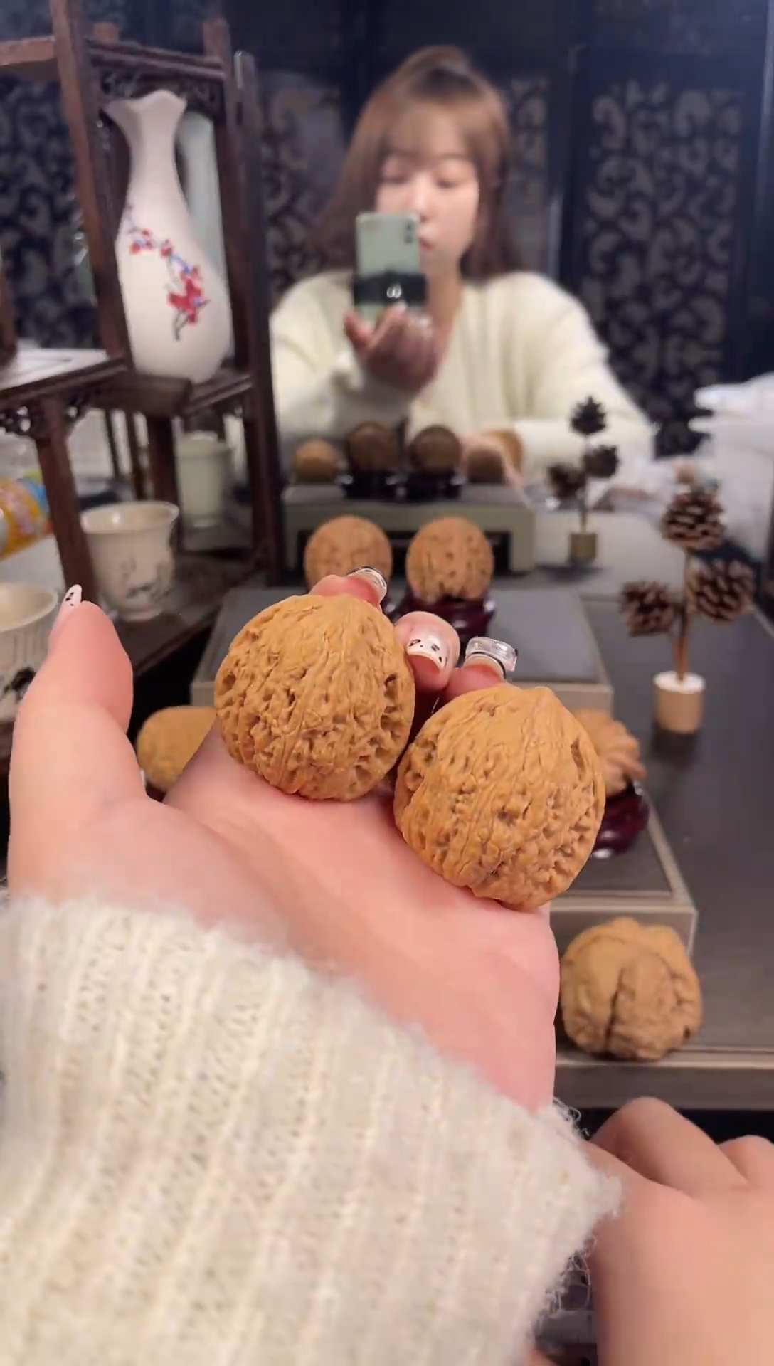 【闪购商品】文玩核桃把件绣球38尺-7