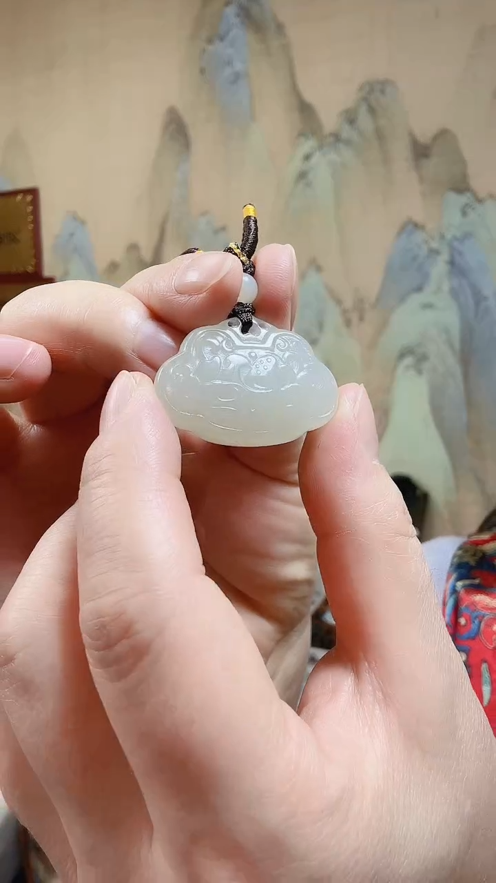 【闪购商品】和田玉颈饰未镶嵌.