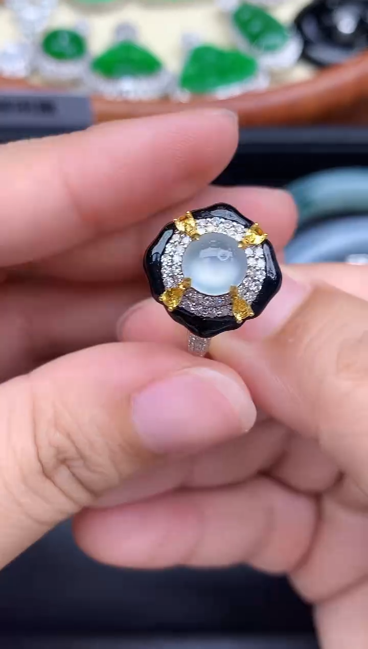 18K金镶嵌戒指翡翠631-中国好珍宝