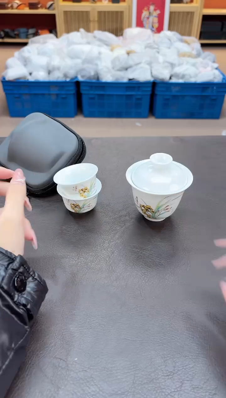 【闪购商品】摆件瓷SC1111111111111