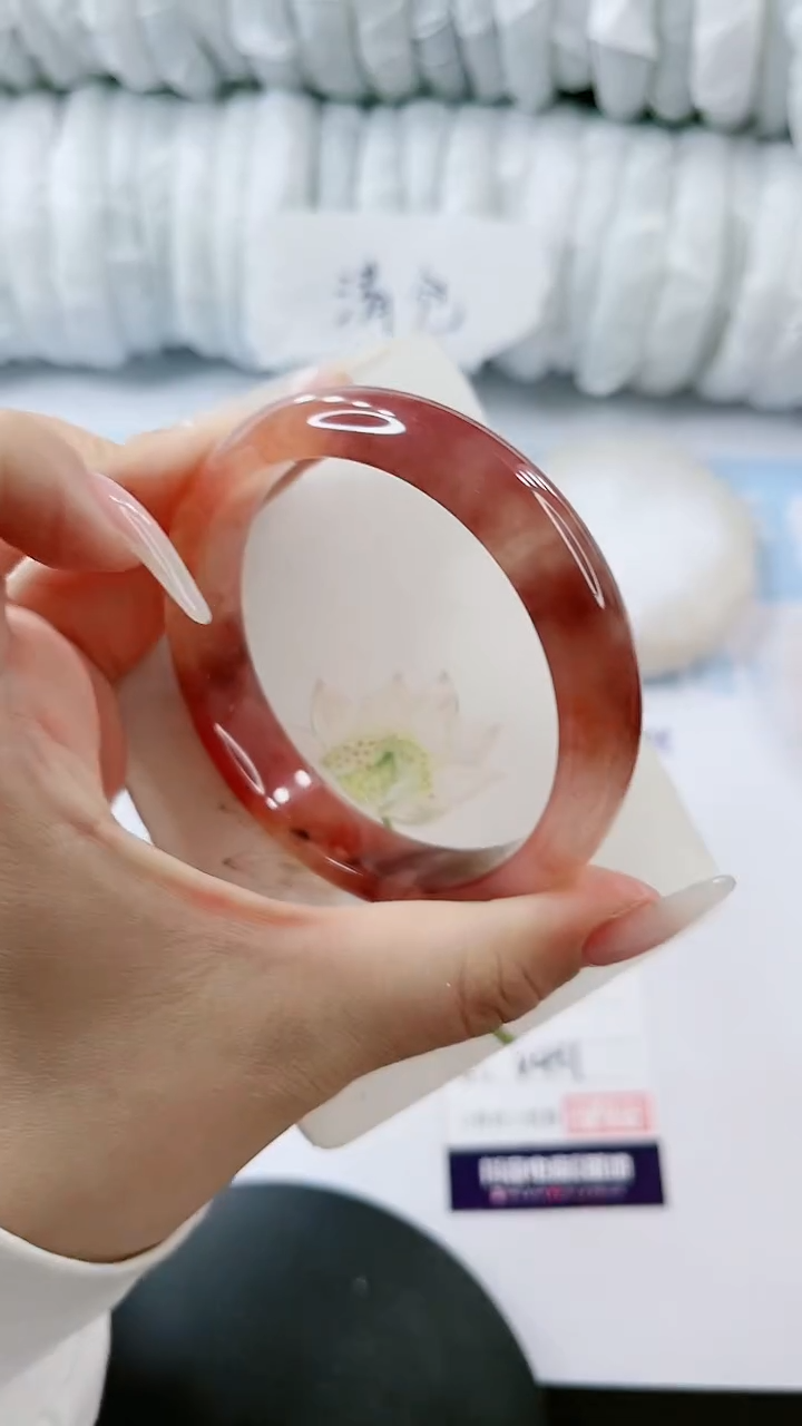 【闪购商品】石英质玉手镯未镶嵌多样性发货V411