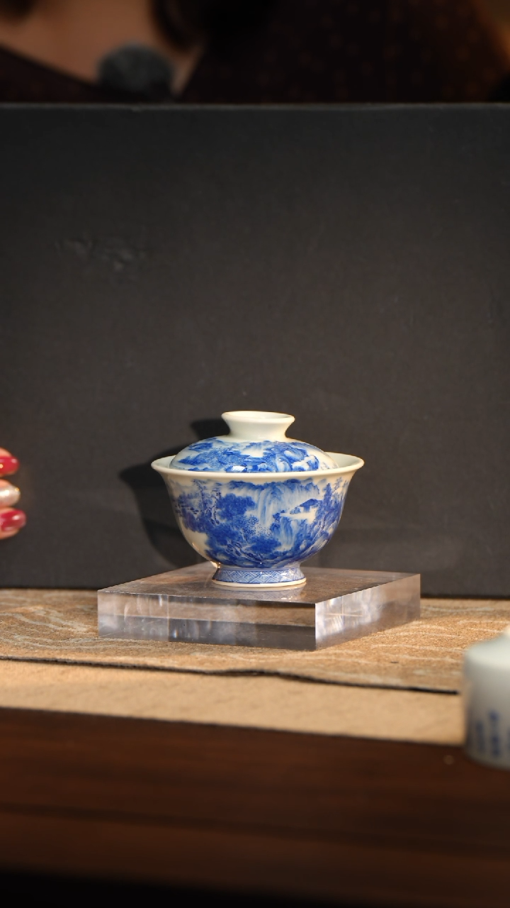 L元煦窑青花细工山水二才小盖碗