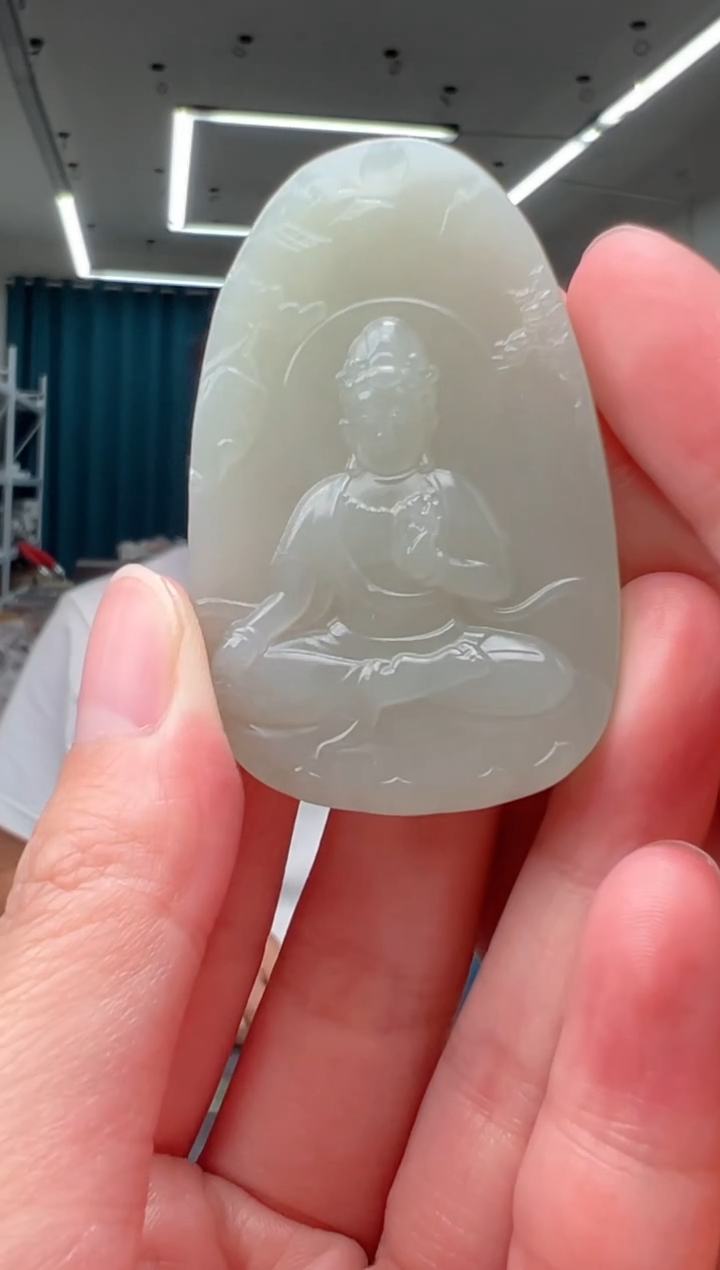 和田玉未镶嵌挂件观音