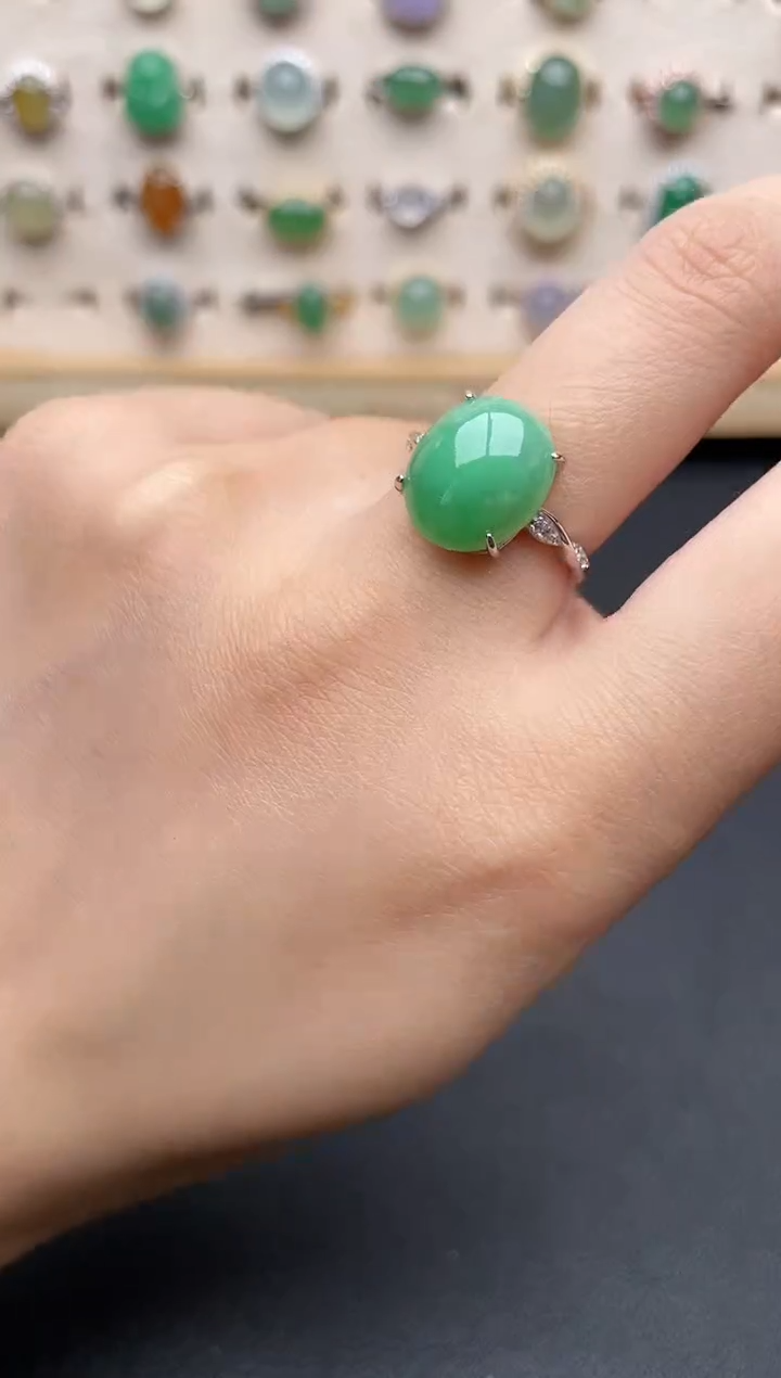 【闪购商品】翡翠戒指银S925镶嵌一物一证一礼盒