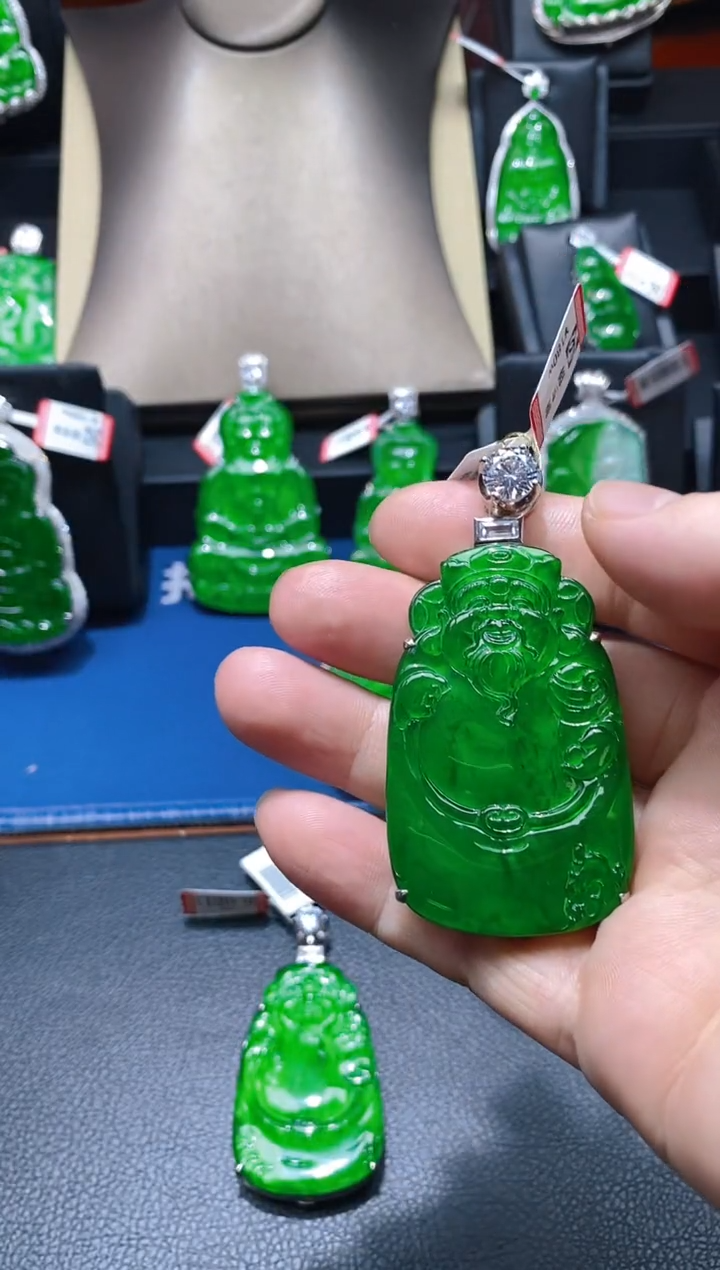 【闪购商品】翡翠颈饰未镶嵌天然A货翡翠v75