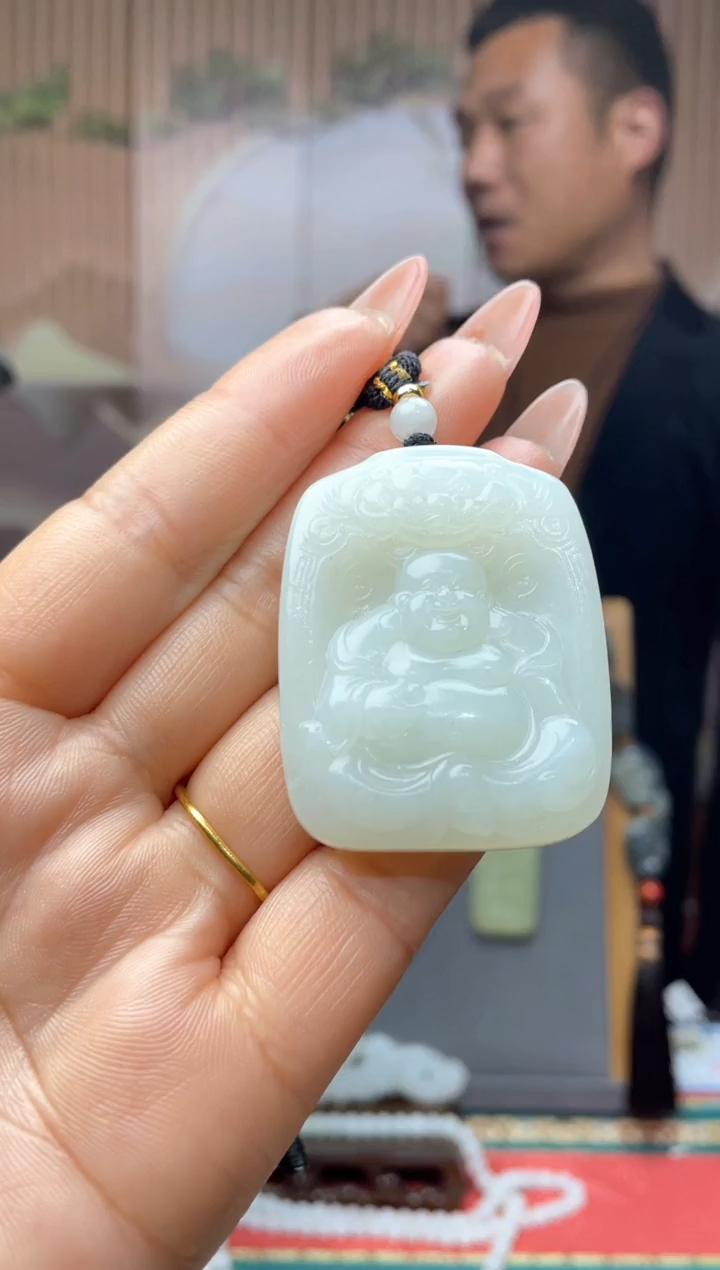 【闪购商品】和田玉颈饰未镶嵌一